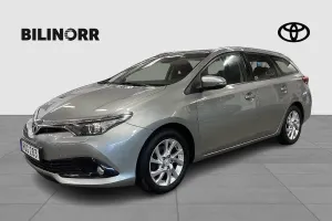 Toyota Auris 2016