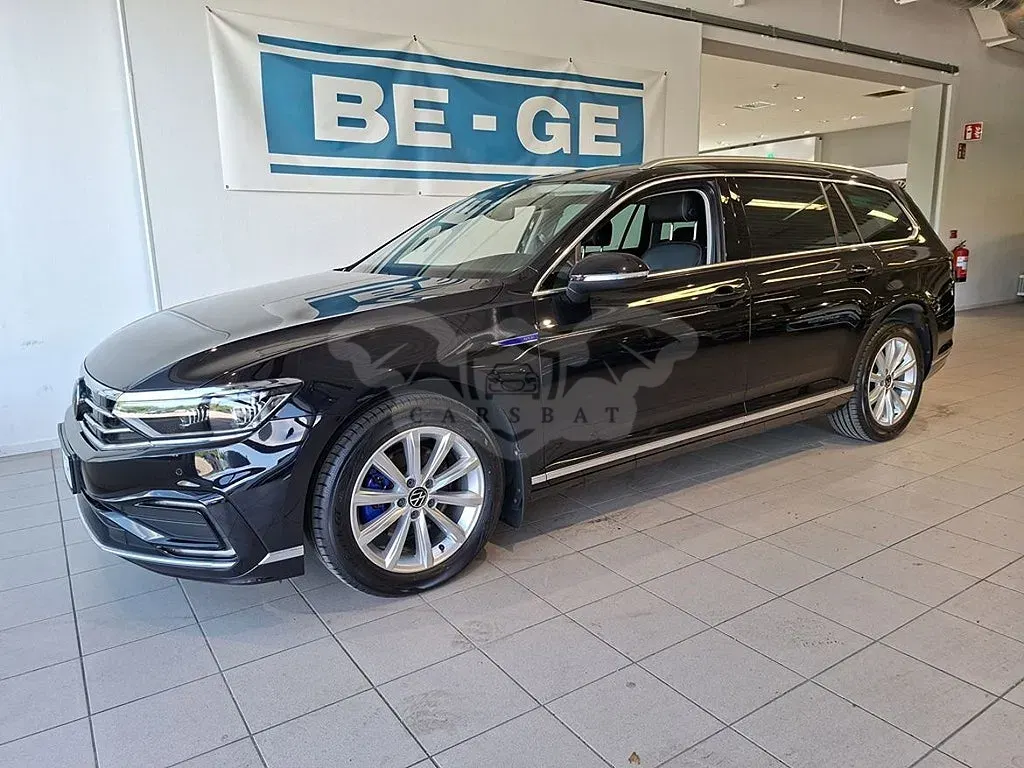 Volkswagen Passat 2023