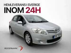 Toyota Auris 2011