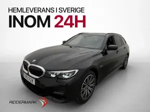 BMW 3 Series 330e 2021