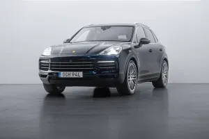 Porsche Cayenne 2021