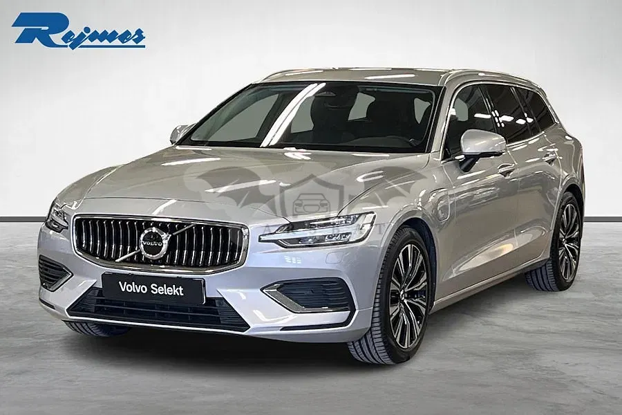 Volvo V60 2024
