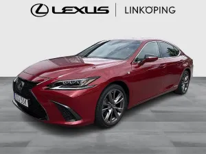 Lexus ES 2020
