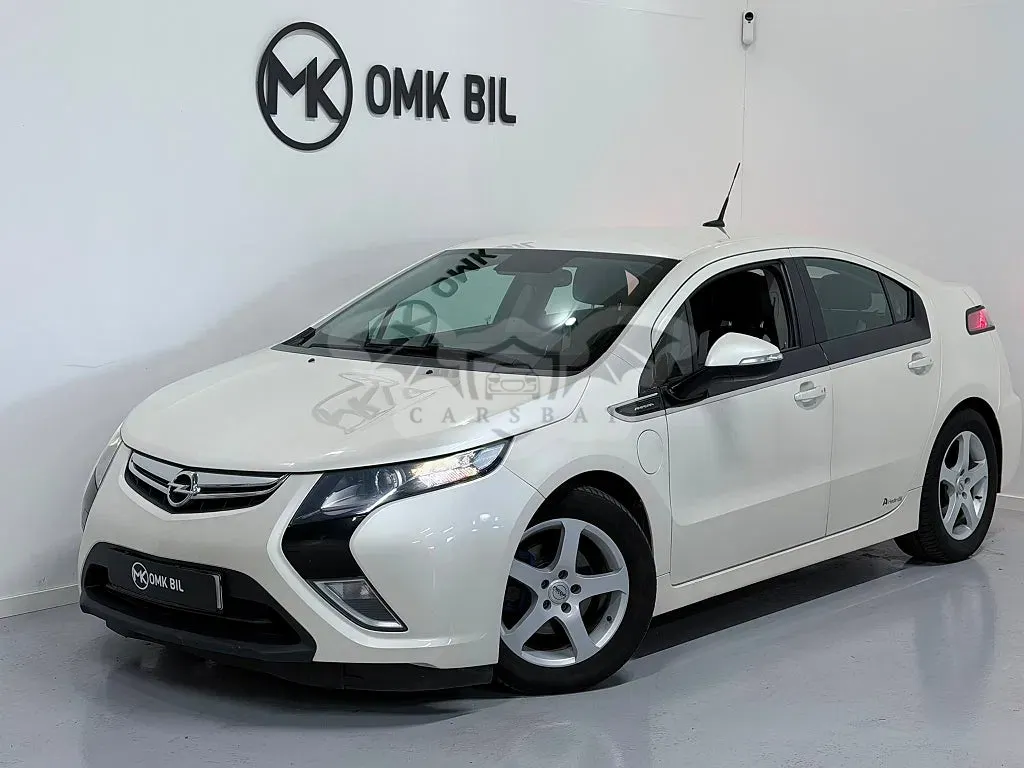 Opel Ampera 2012