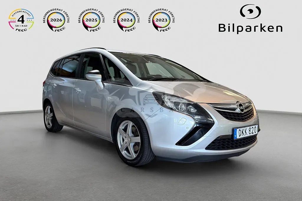 Opel Zafira 2015