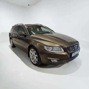Volvo V70 2015
