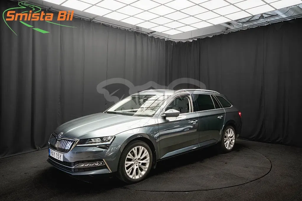 Skoda Superb 2021