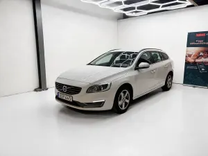 Volvo V60 2015