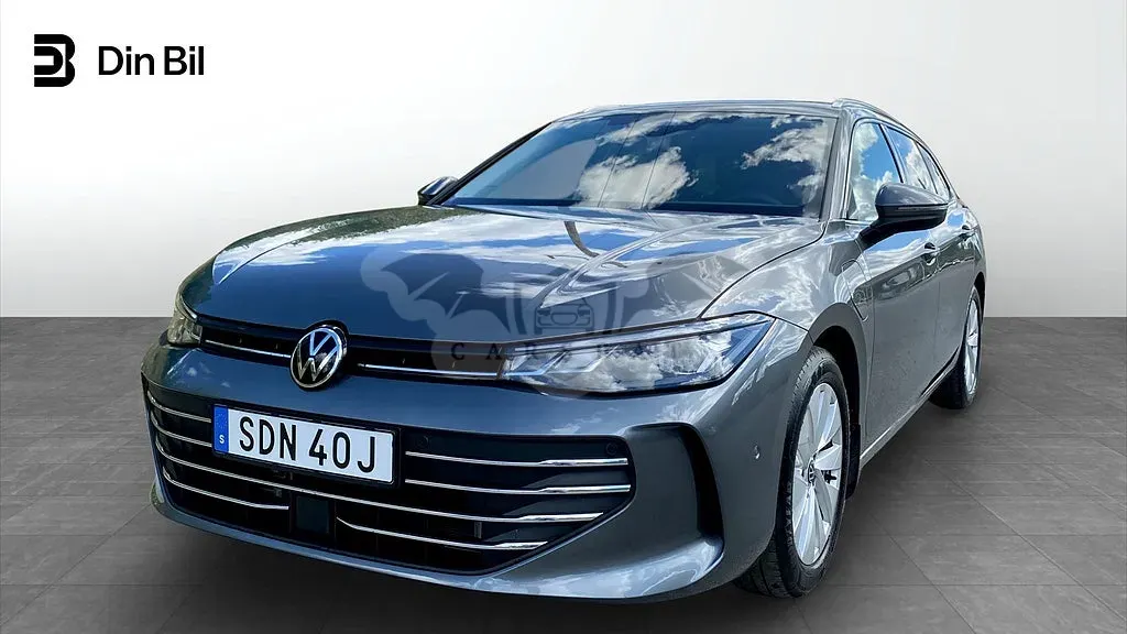 Volkswagen Passat 2025