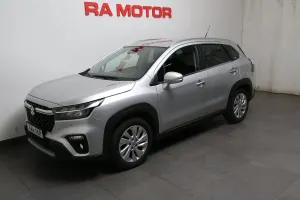 Suzuki S-Cross 2023