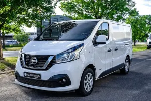 Nissan NV300 2017
