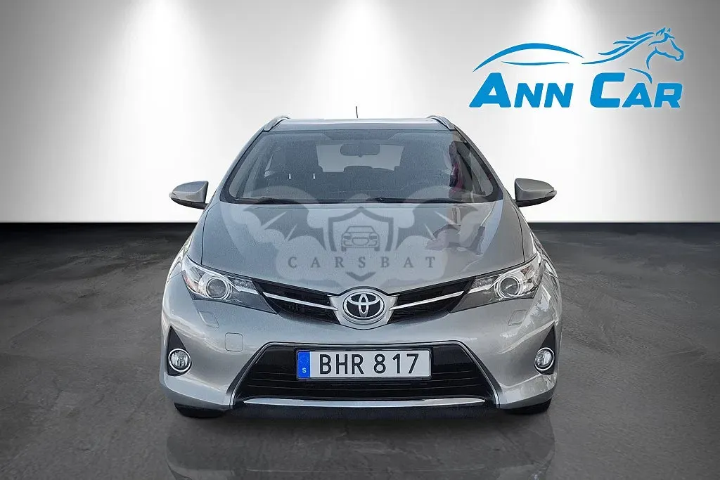 Toyota Auris 2014