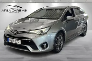 Toyota Avensis 2015