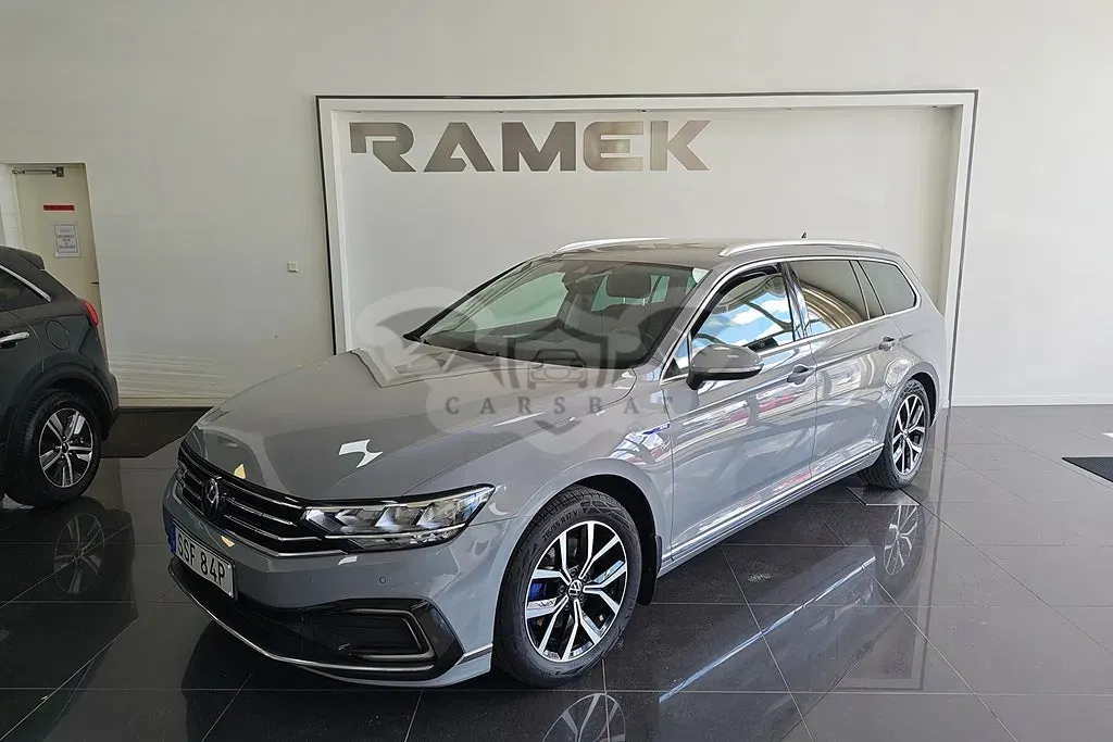 Volkswagen Passat 2023