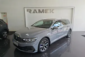 Volkswagen Passat 2023