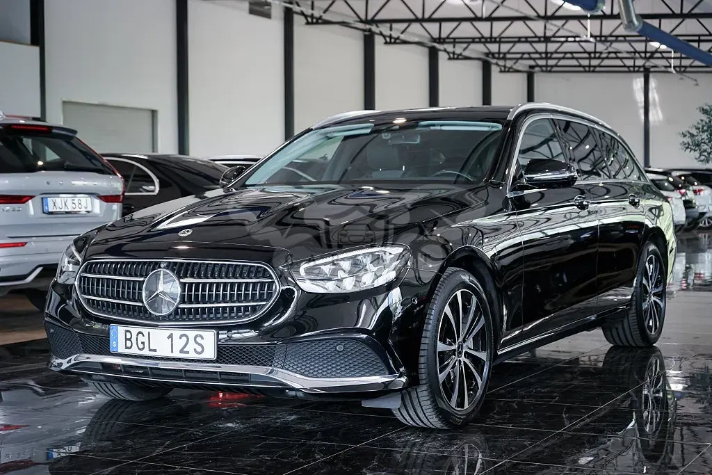 Mercedes-Benz E 2023