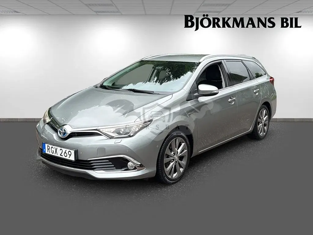 Toyota Auris 2016