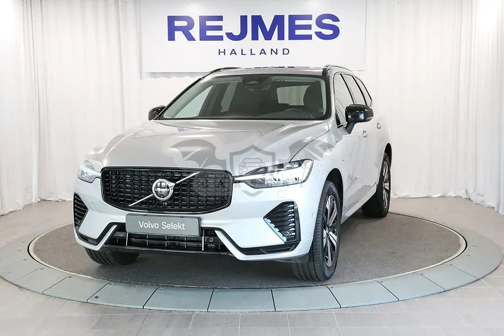 Volvo XC60 2025