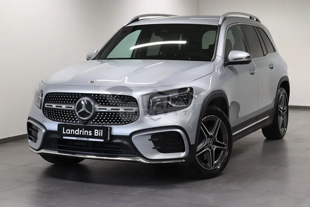 Mercedes-Benz GLB 2025