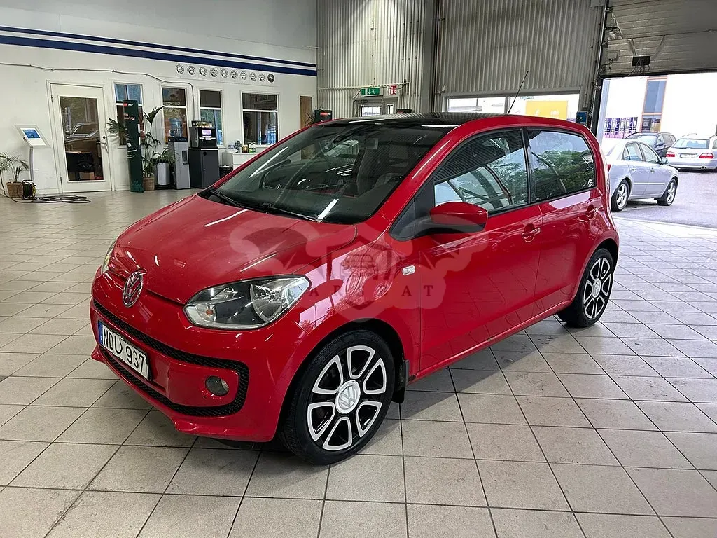 Volkswagen Up! 2013