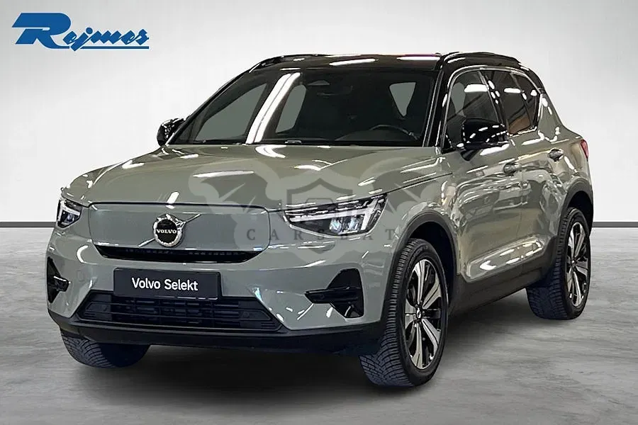 Volvo XC40 2023