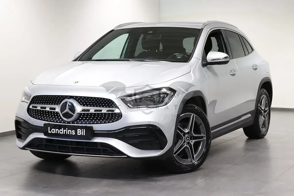 Mercedes-Benz GLA 2023
