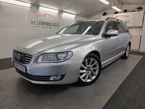 Volvo V70 2015
