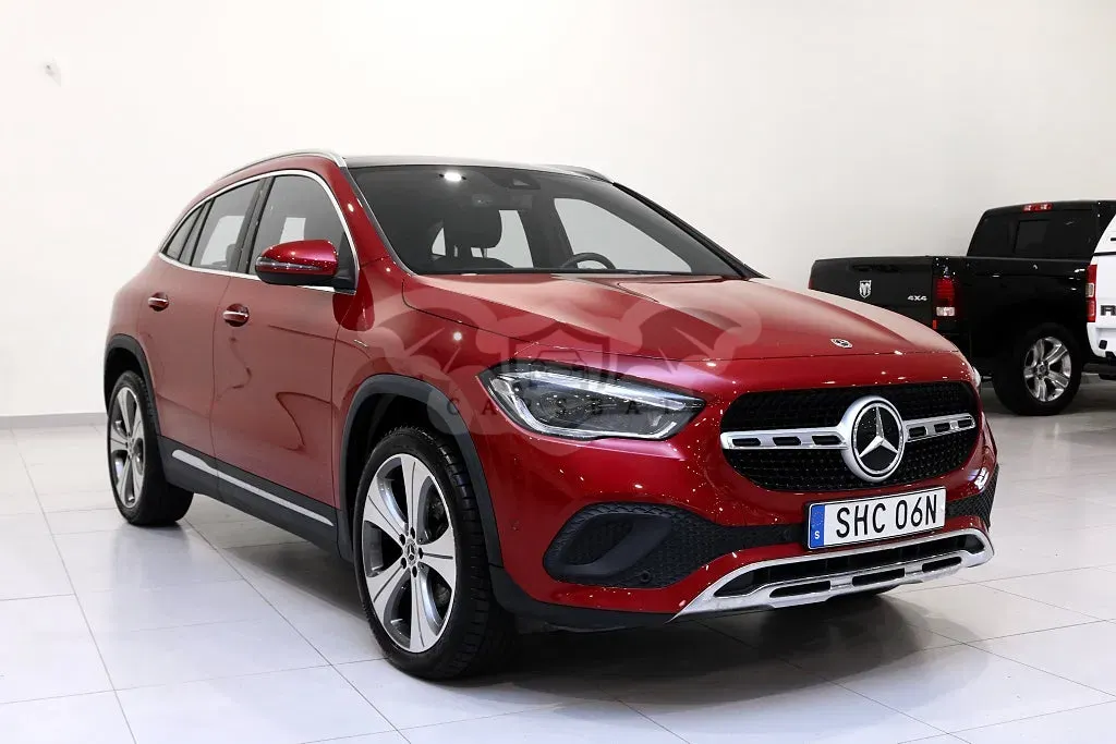 Mercedes-Benz GLA 2021