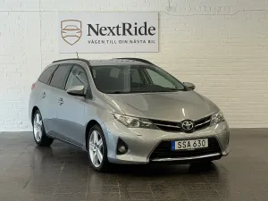 Toyota Auris 2014
