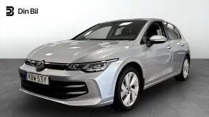 Volkswagen Golf 2025