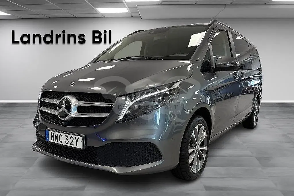 Mercedes-Benz V 2023