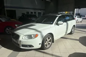Volvo V70 2009