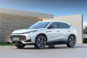 MG HS 2024