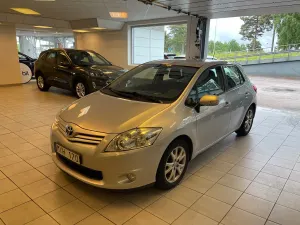 Toyota Auris 2012