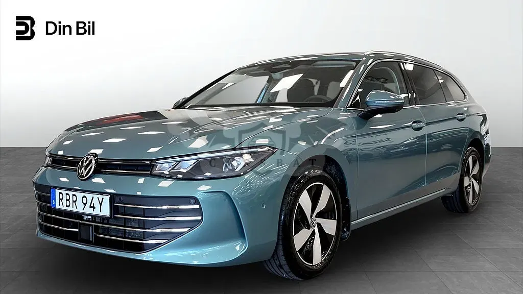 Volkswagen Passat 2025