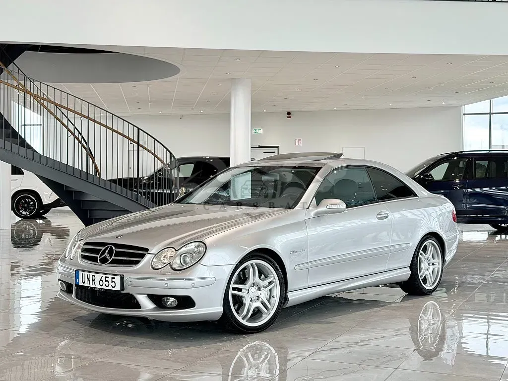 Mercedes-Benz CLK 2004