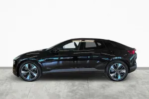 Polestar 4 2025