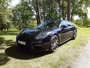 Porsche Panamera 2018