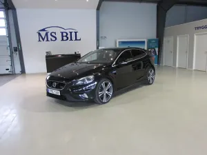 Volvo V40 2015