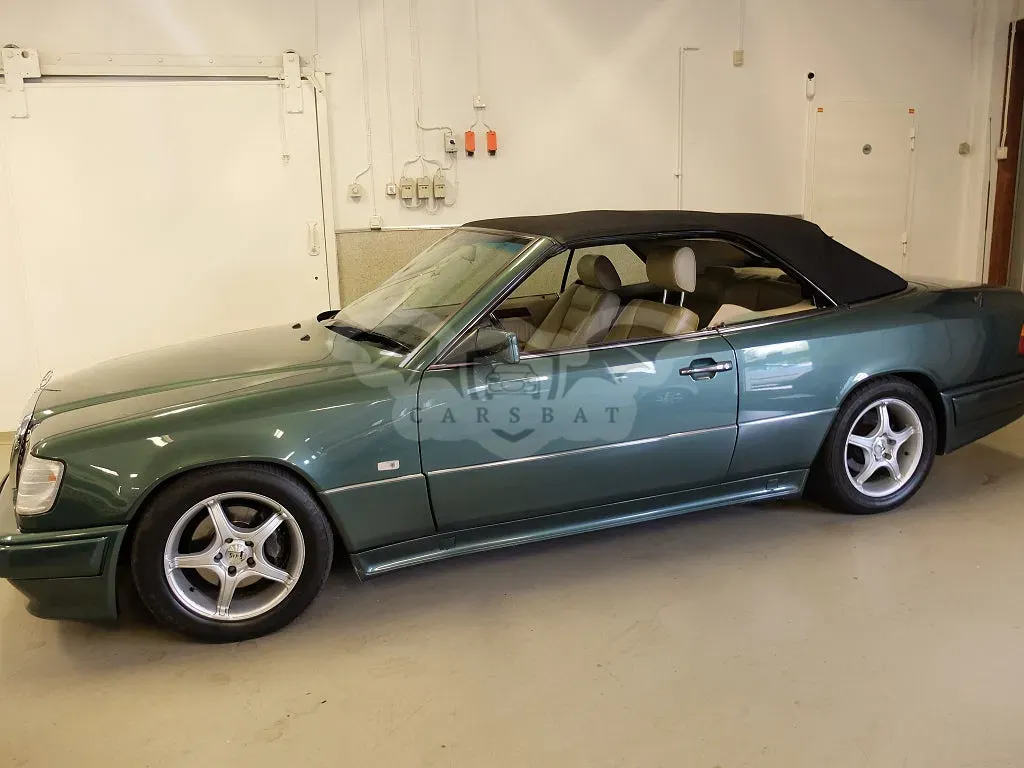 Mercedes-Benz 300 1993