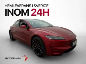 Tesla Model 3 2024