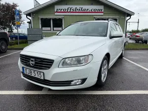 Volvo V70 2015