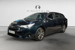 Toyota Avensis 2016