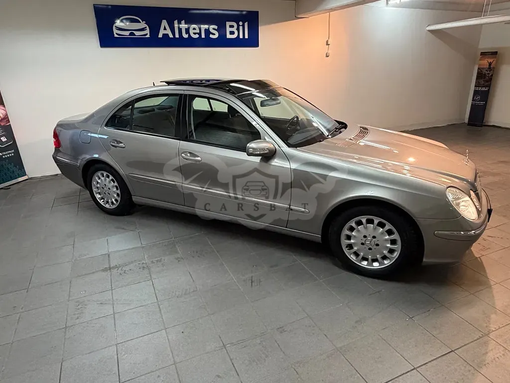 Mercedes-Benz E 2006