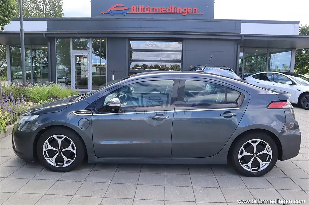 Opel Ampera 2012
