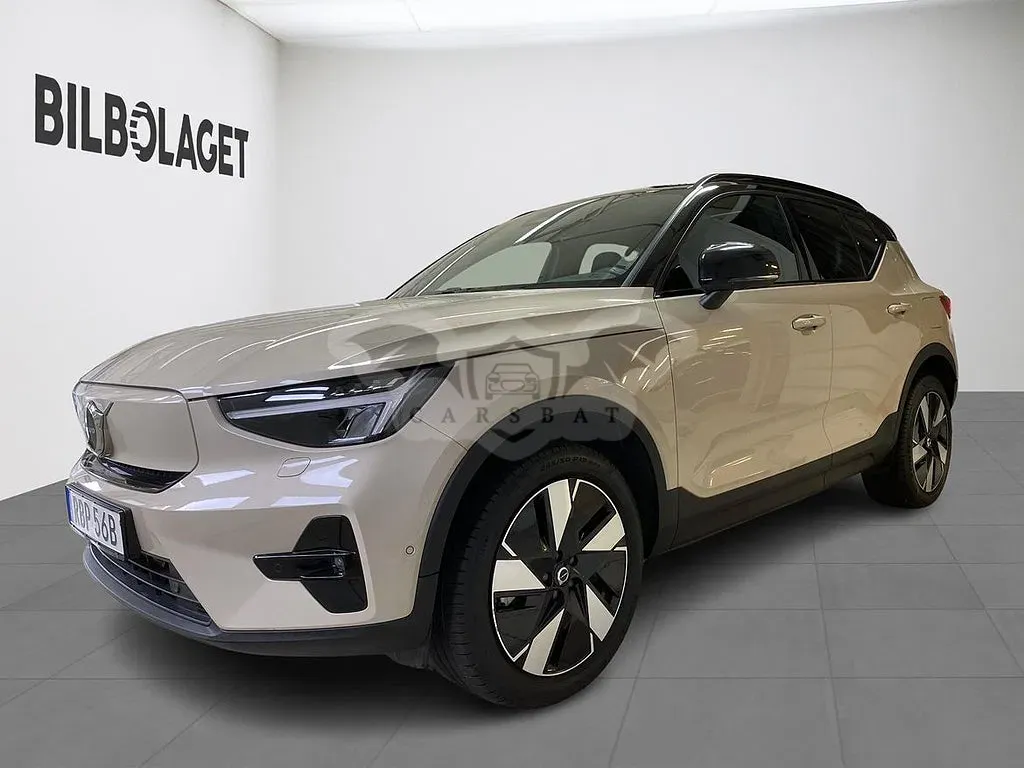 Volvo EX40 2025