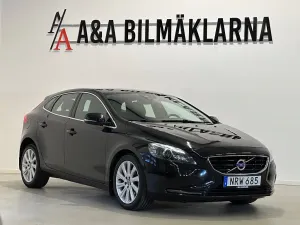 Volvo V40 2015