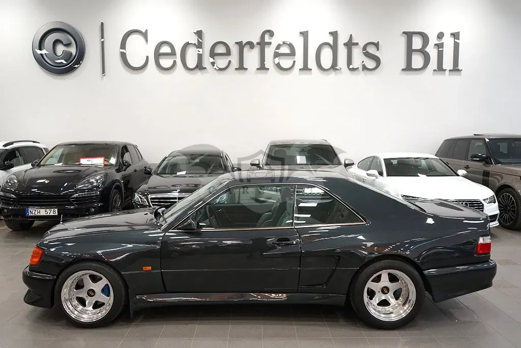 Mercedes-Benz 300 1989