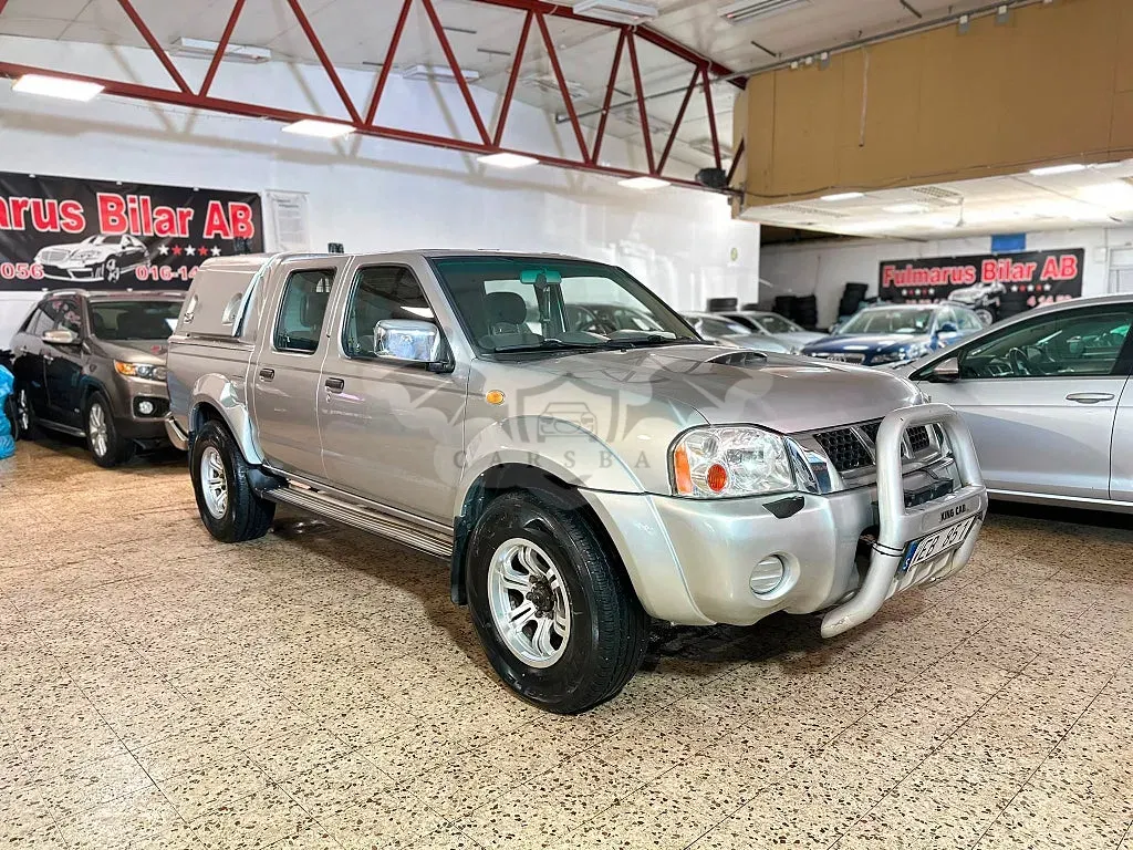 Nissan Navara 2004