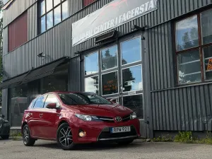 Toyota Auris 2015